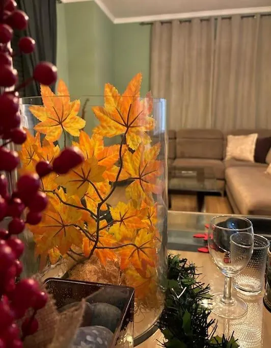 Sealavie Beachfront Family Apt Durrës